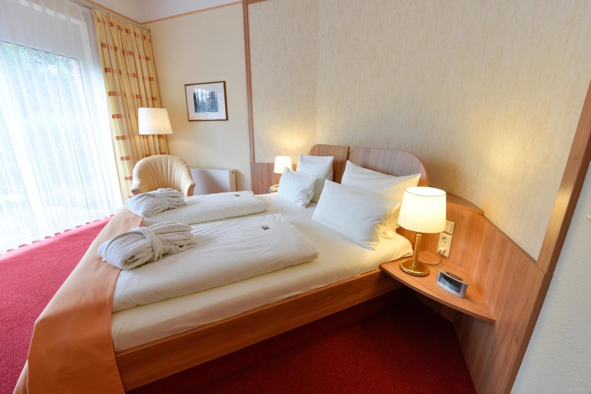 Hotel am Vitalpark Heiligenstadt Zimmer foto